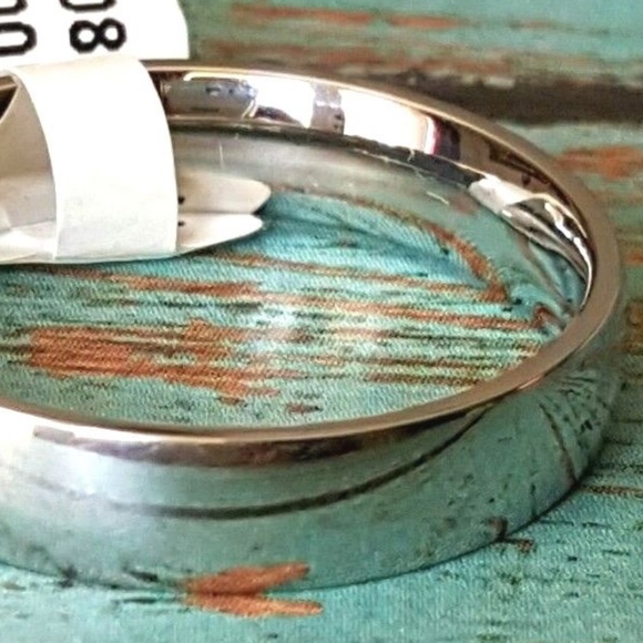 Silver Rhodium Plated Unisex Band Ring Sizes 4.5 9 10 11 12 13.5 14.5 15 - Picture 3 of 6